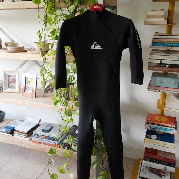 Quiksilver Men’s Full Wetsuit – Black Size Small - Picture 1 of 5